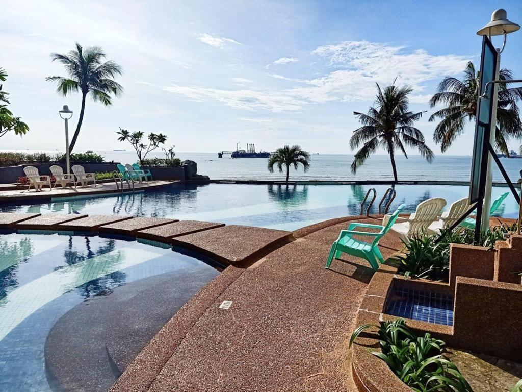 Ehsan Seaview Hotel Port Dickson Eksteriør billede